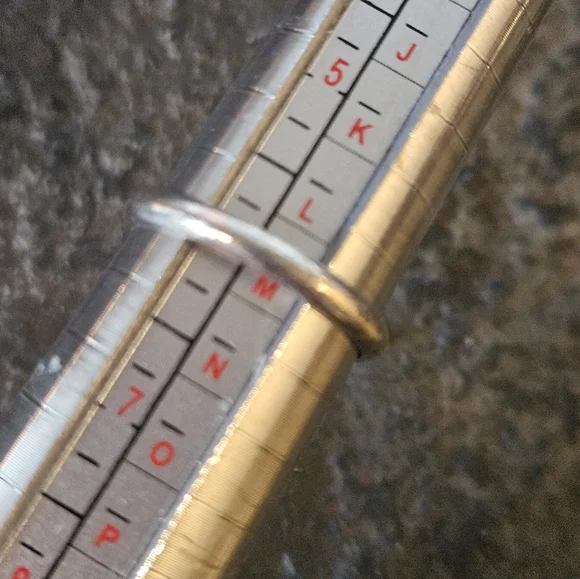 Vintage Zuni Dishta Flower Ring - Picture 3 of 3